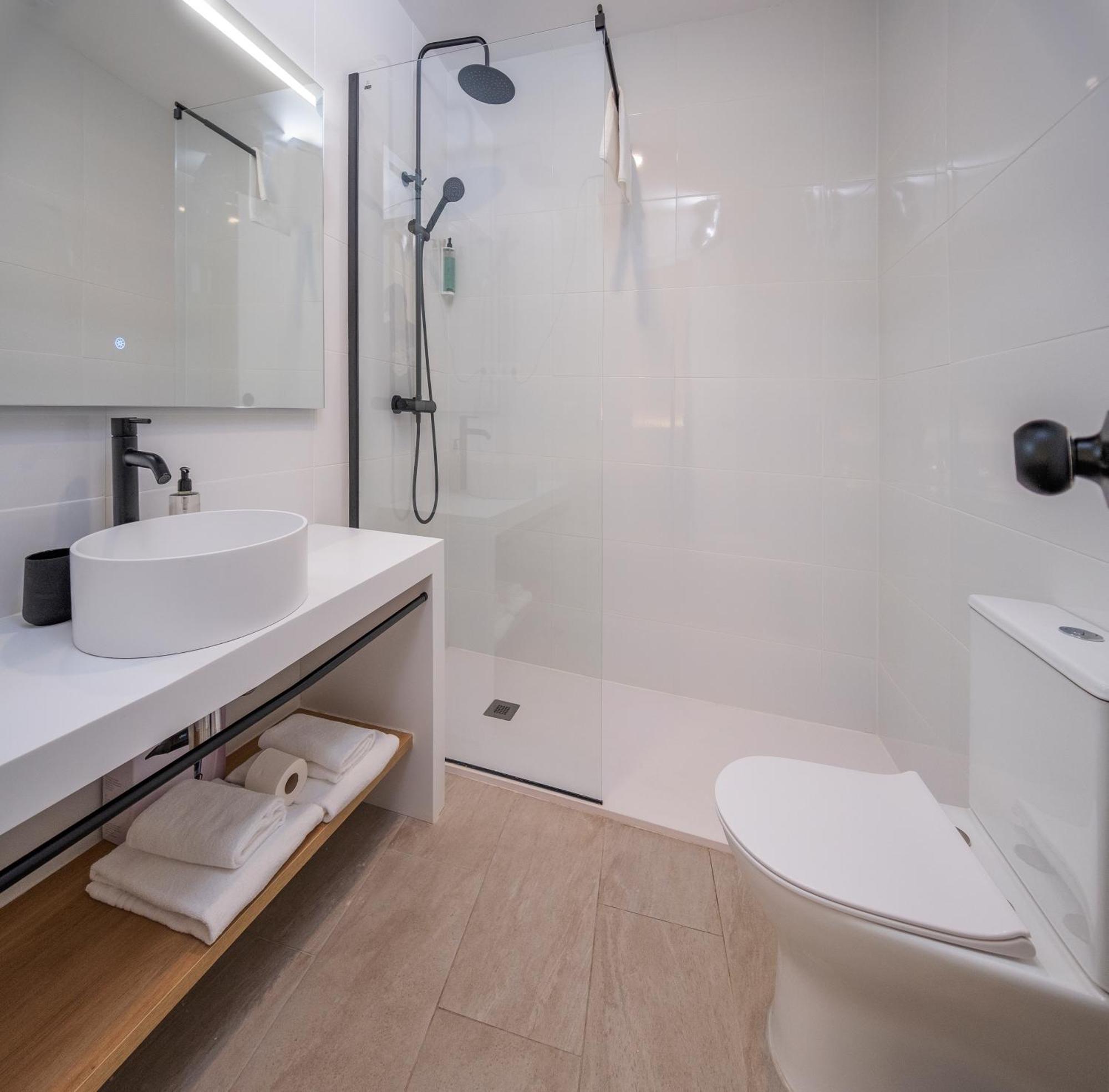 Tres Tocs Hotel Ситадела Екстериор снимка