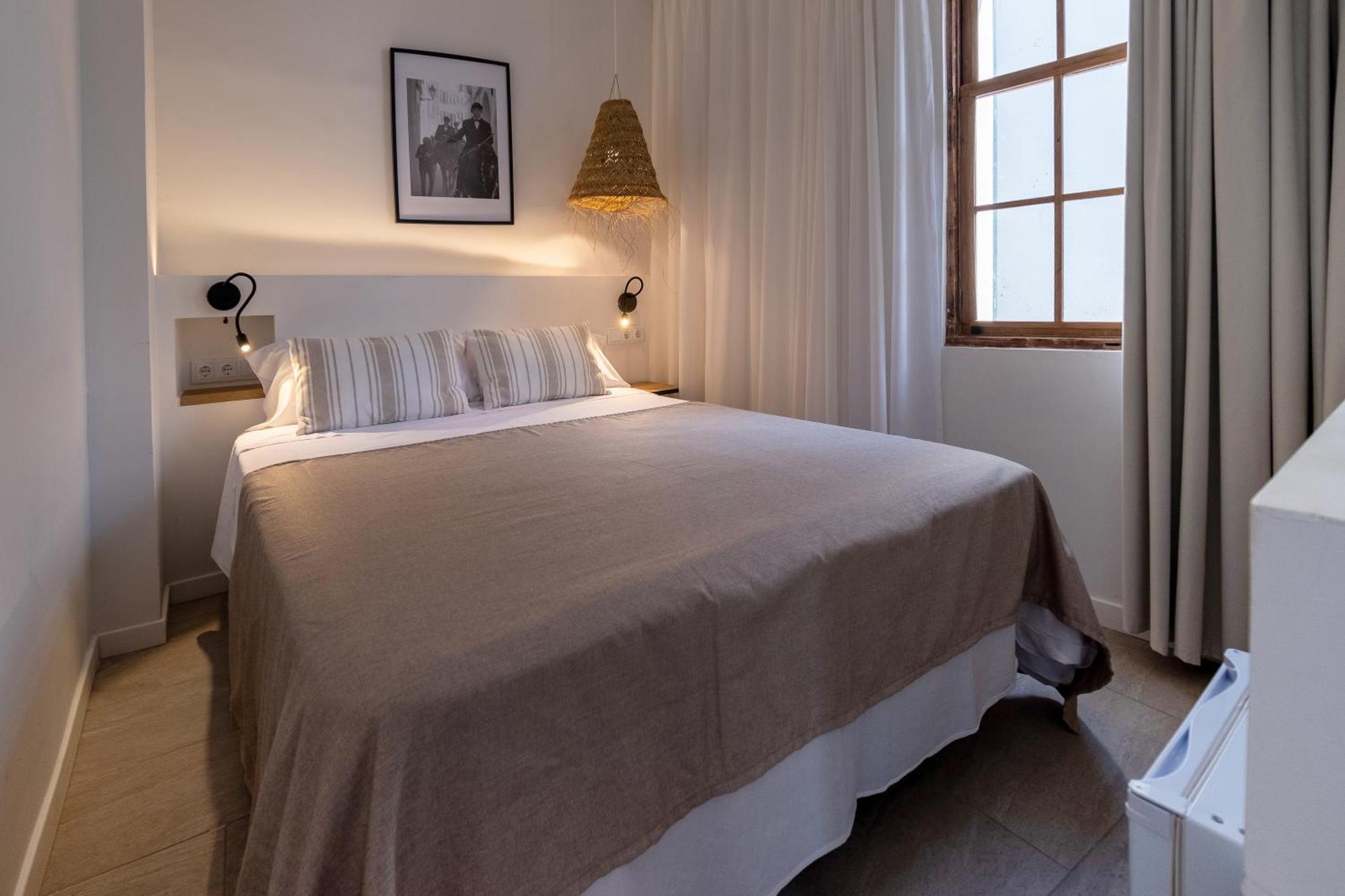 Tres Tocs Hotel Ситадела Екстериор снимка