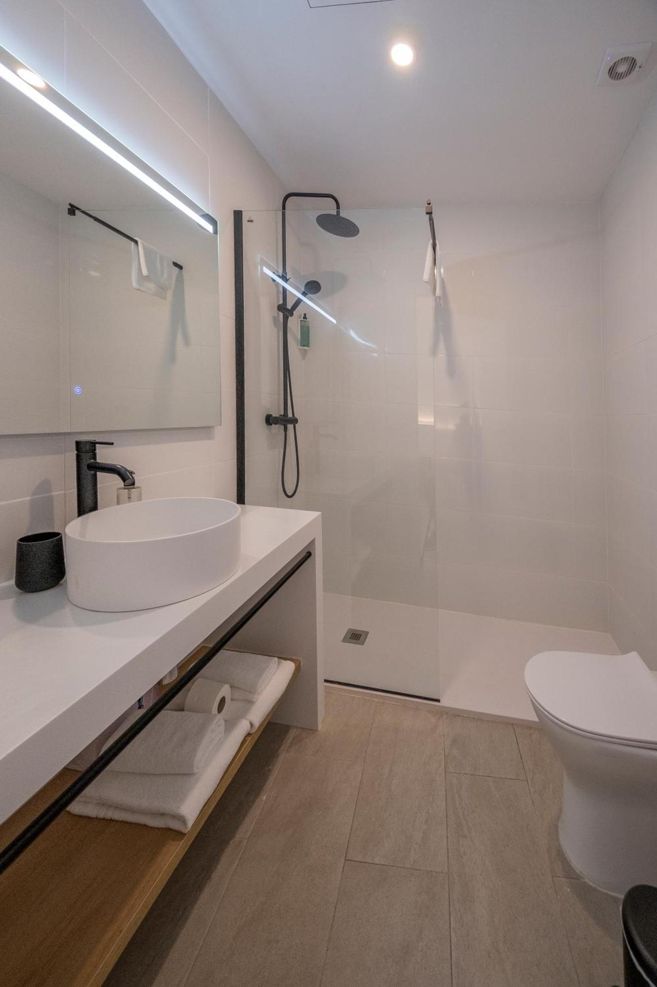 Tres Tocs Hotel Ситадела Екстериор снимка