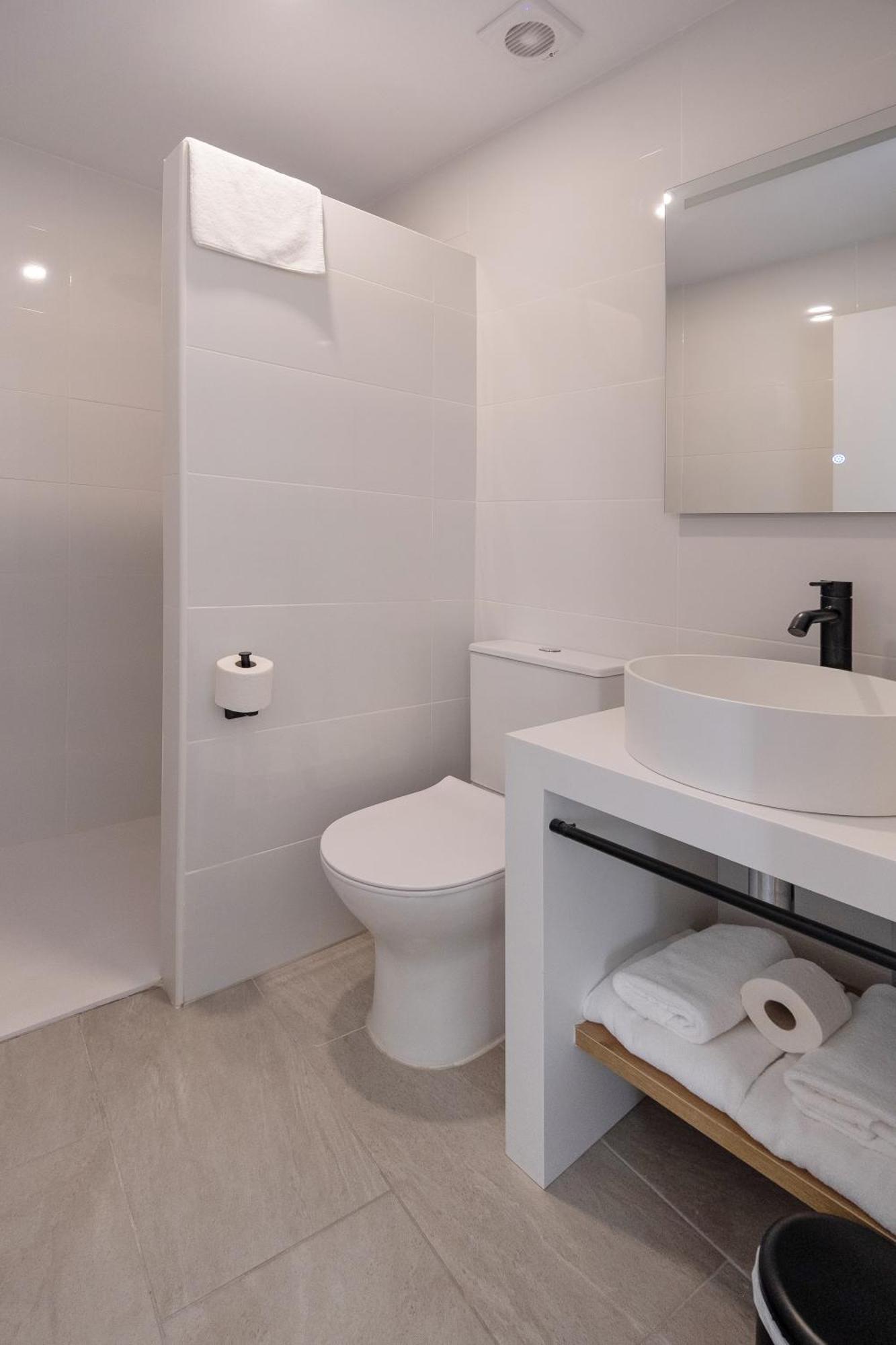 Tres Tocs Hotel Ситадела Екстериор снимка